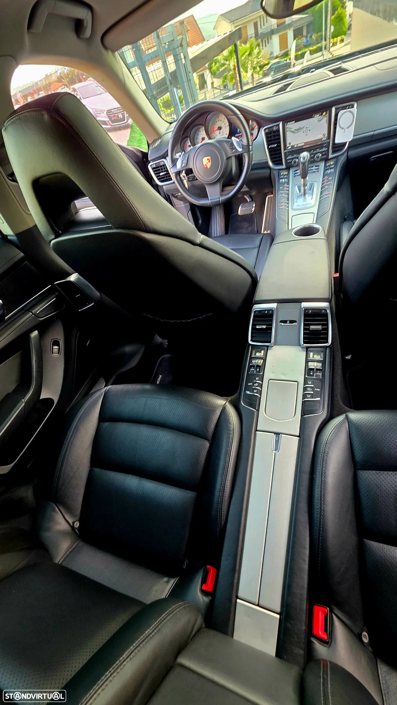 Porsche Panamera Diesel Platinum Edition - 18