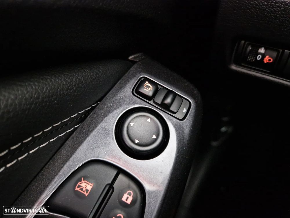 Nissan Juke 1.0 DIG-T N-Design C.Two Tone B. - 42