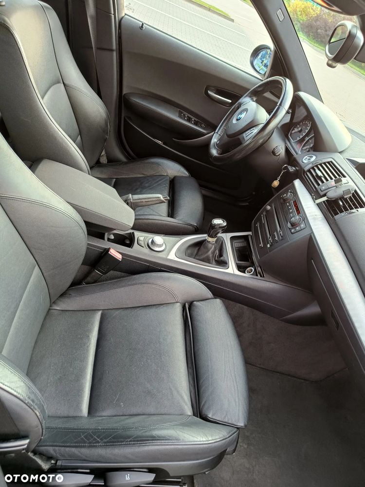 BMW Seria 1 - 33