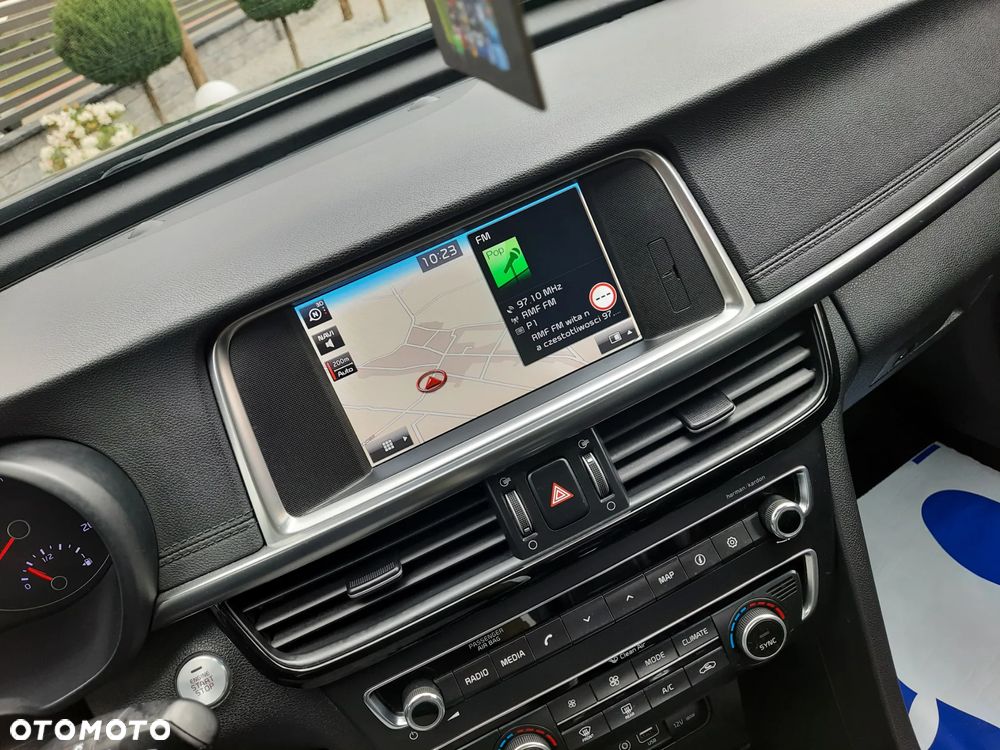 Kia Optima 1.7 CRDI Business - 19