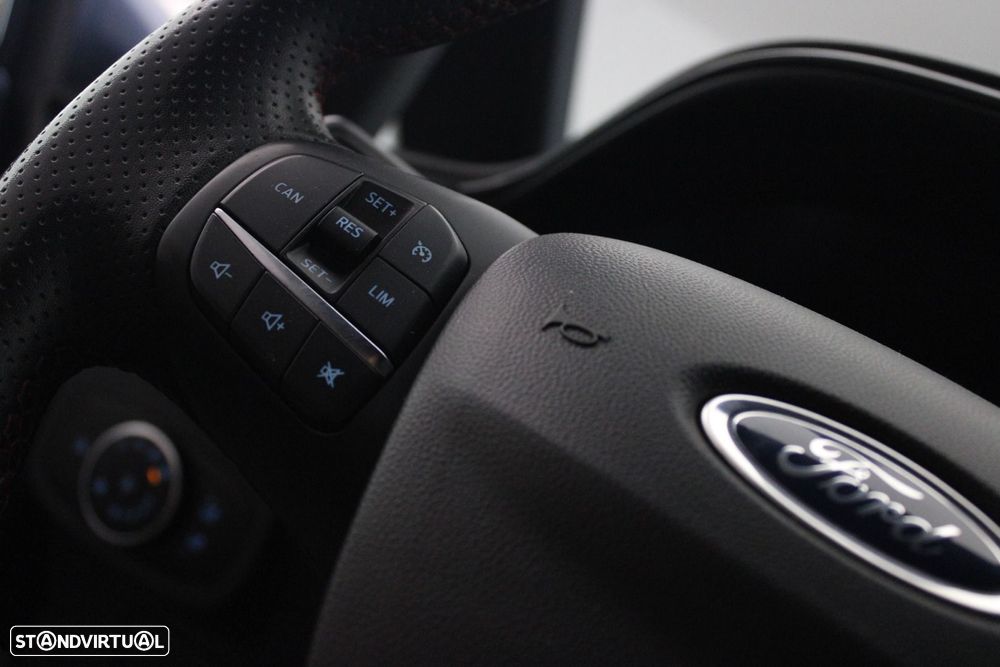 Ford Fiesta 1.0 EcoBoost ST-Line - 11