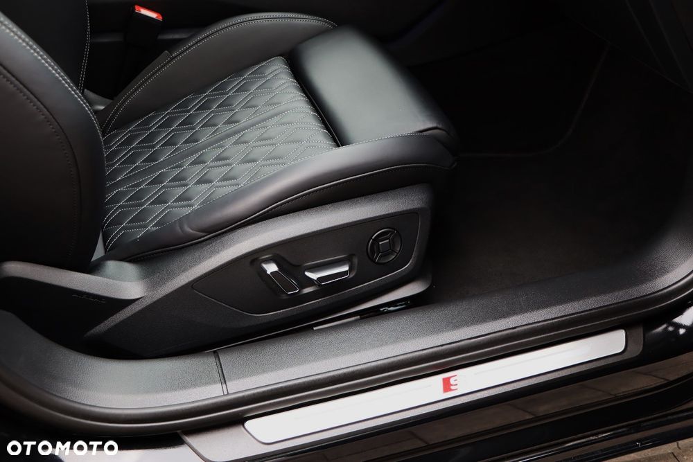 Audi S6 Avant - 27