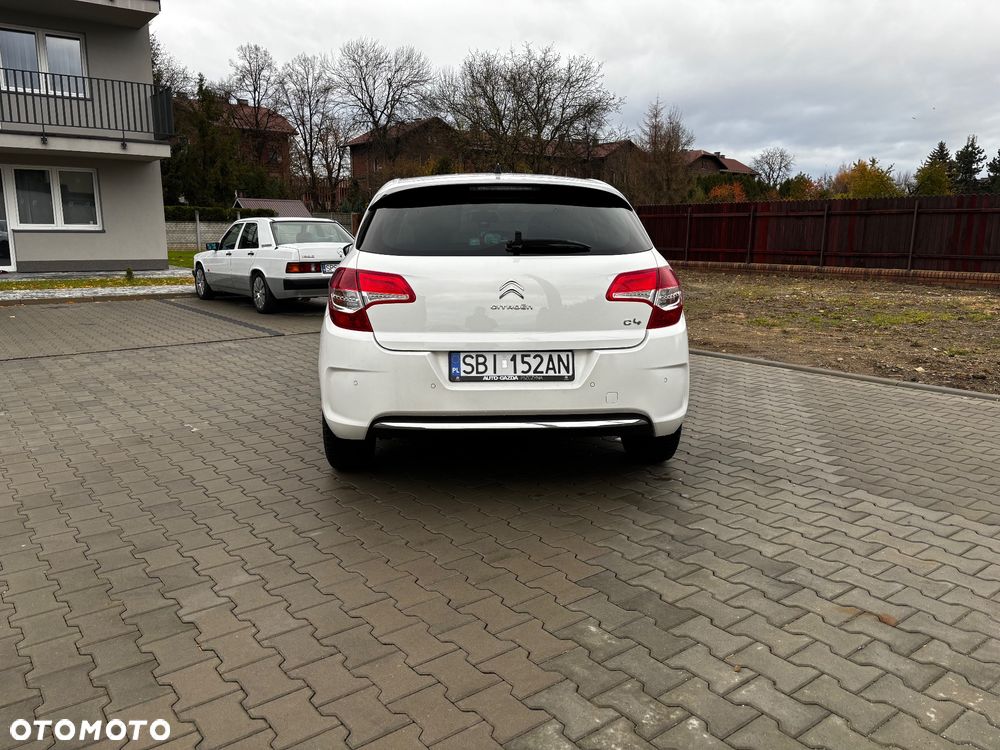 Citroën C4 1.6 HDi Attraction - 6