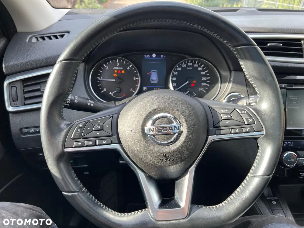 Nissan Qashqai 1.5 dCi DCT TEKNA - 14