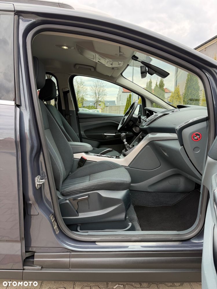 Ford Grand C-MAX 1.6 TDCi Titanium - 29