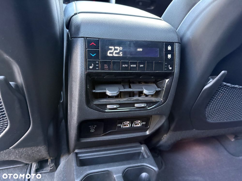 Jeep Grand Cherokee - 18