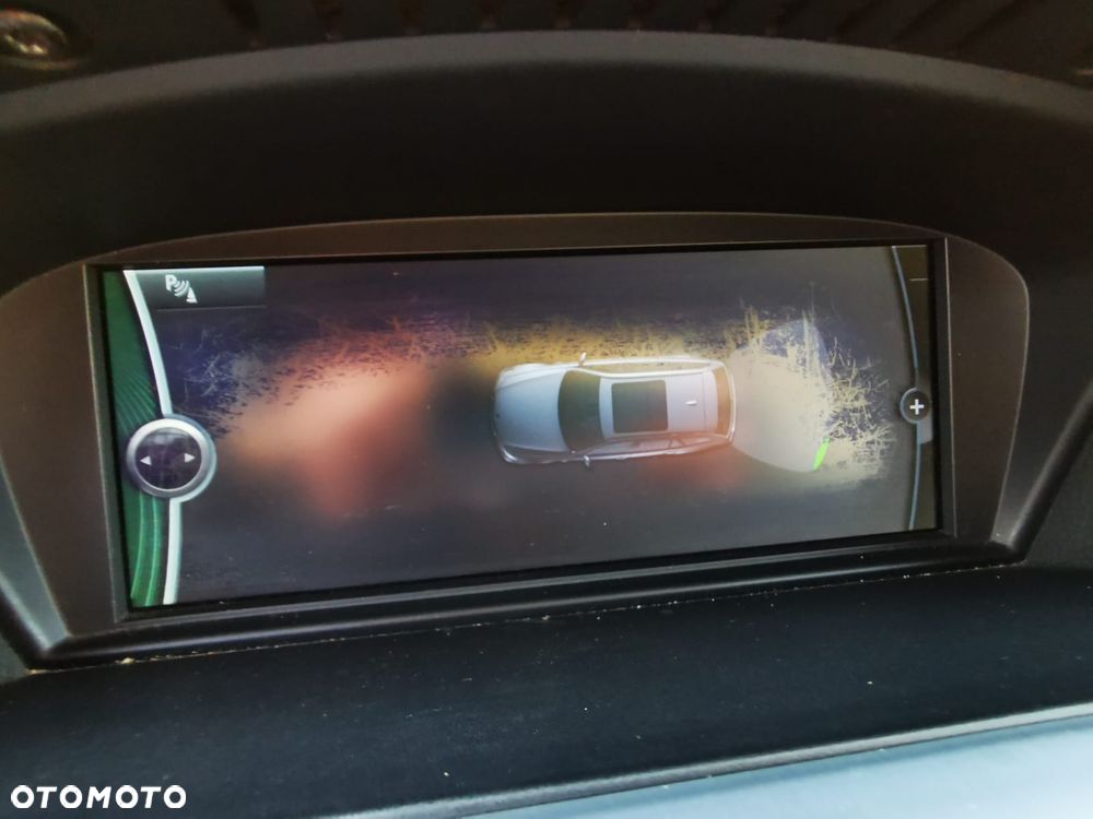 BMW Seria 3 320d xDrive DPF - 13