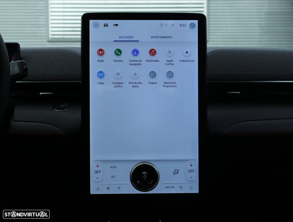 Ford Mustang Mach-E AWD PREMIUM - 50