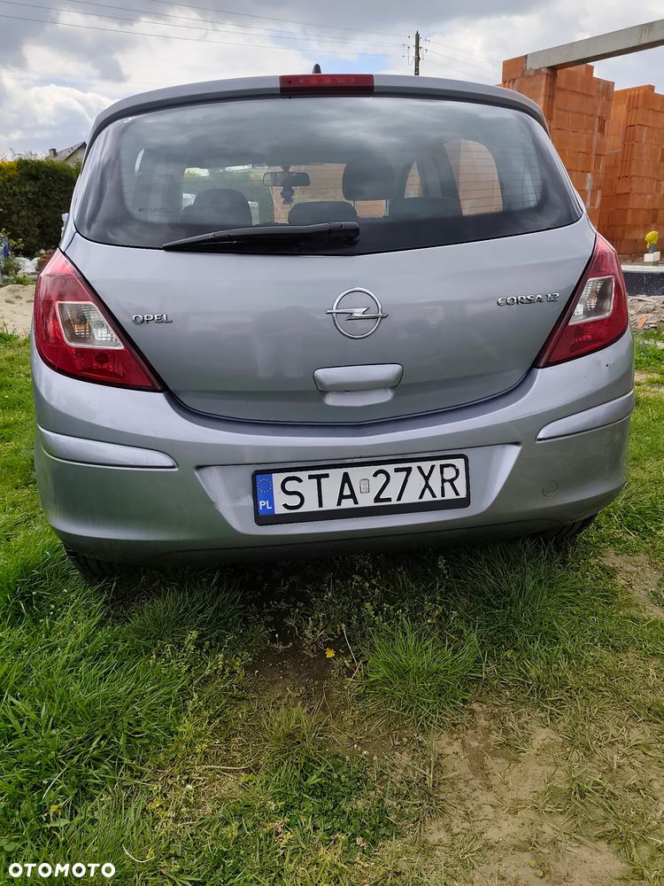 Opel Corsa 1.2 16V Enjoy - 4