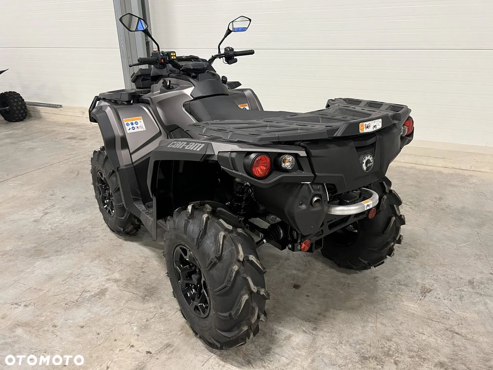 Can-Am Outlander - 3