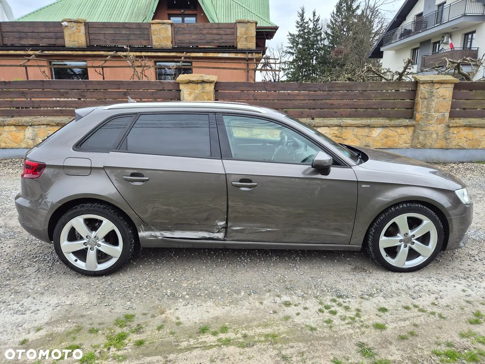 Audi A3 Sportback 1.6 TDI DPF Ambiente - 22