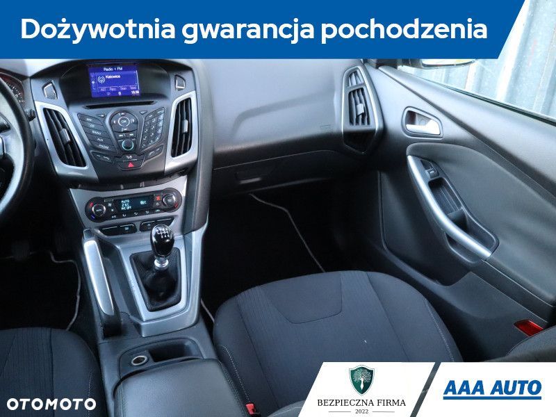Ford Focus - 10