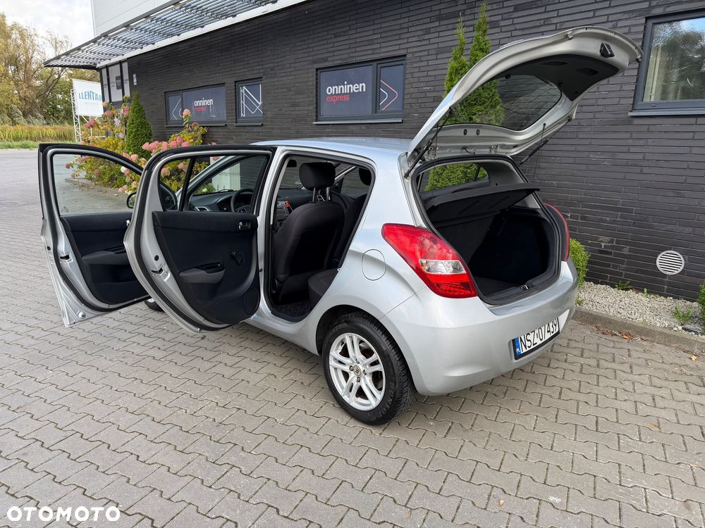 Hyundai i20 - 9