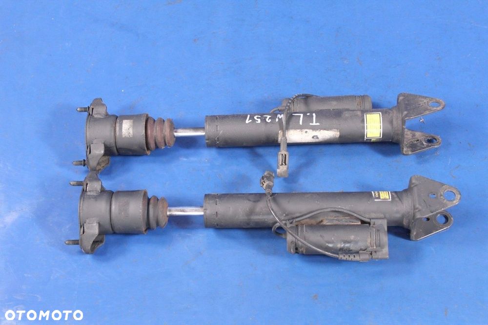 AMORTYZATOR AIRMATIC TYŁ MERCEDES W251 06r - 2