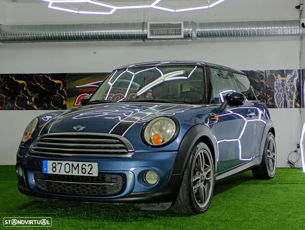 MINI 3 Portas Cooper D - 6