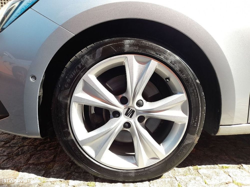 SEAT Leon ST 2.0 TDI FR DSG - 39