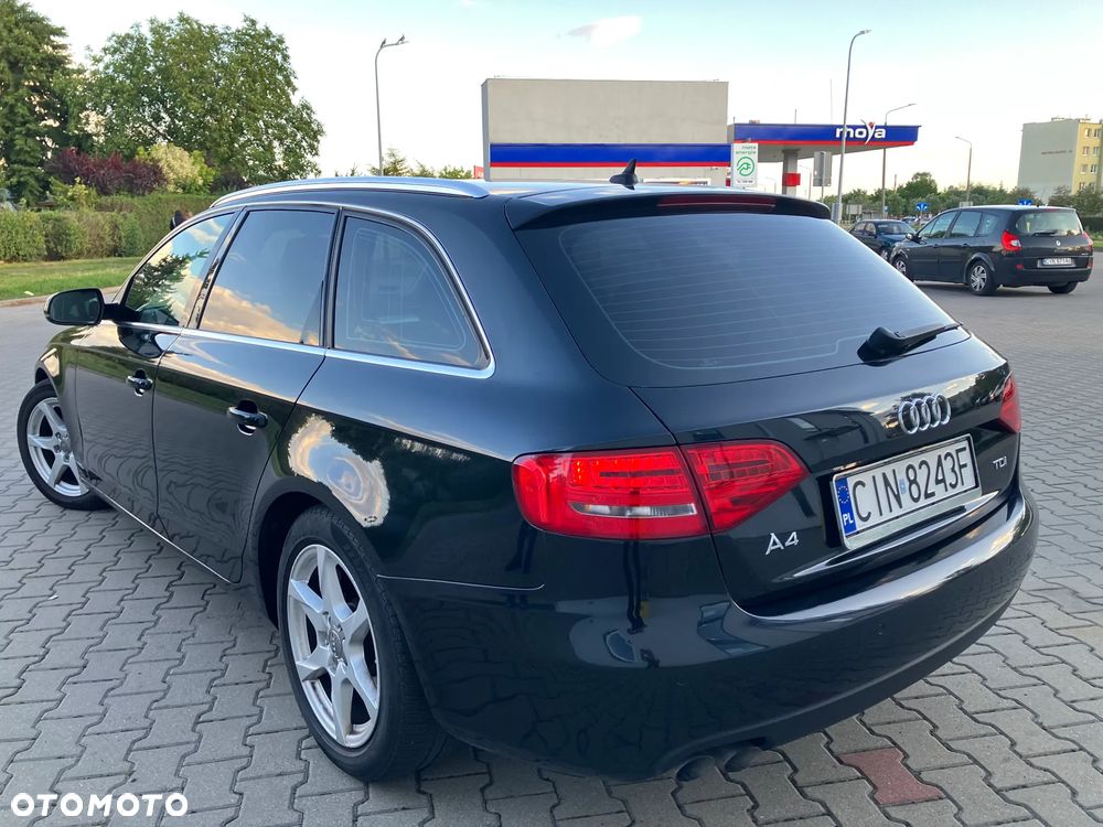 Audi A4 Avant 2.0 TDI - 7
