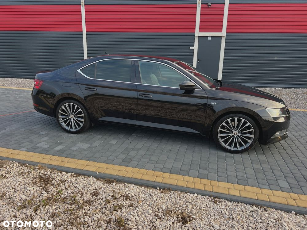 Skoda Superb 2.0 TSI 4x4 L&K DSG - 16