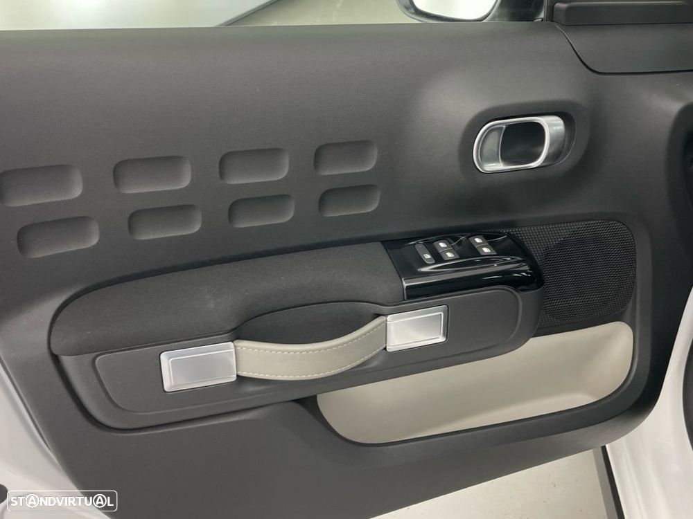 Citroën C3 1.2 PureTech Origins - 17