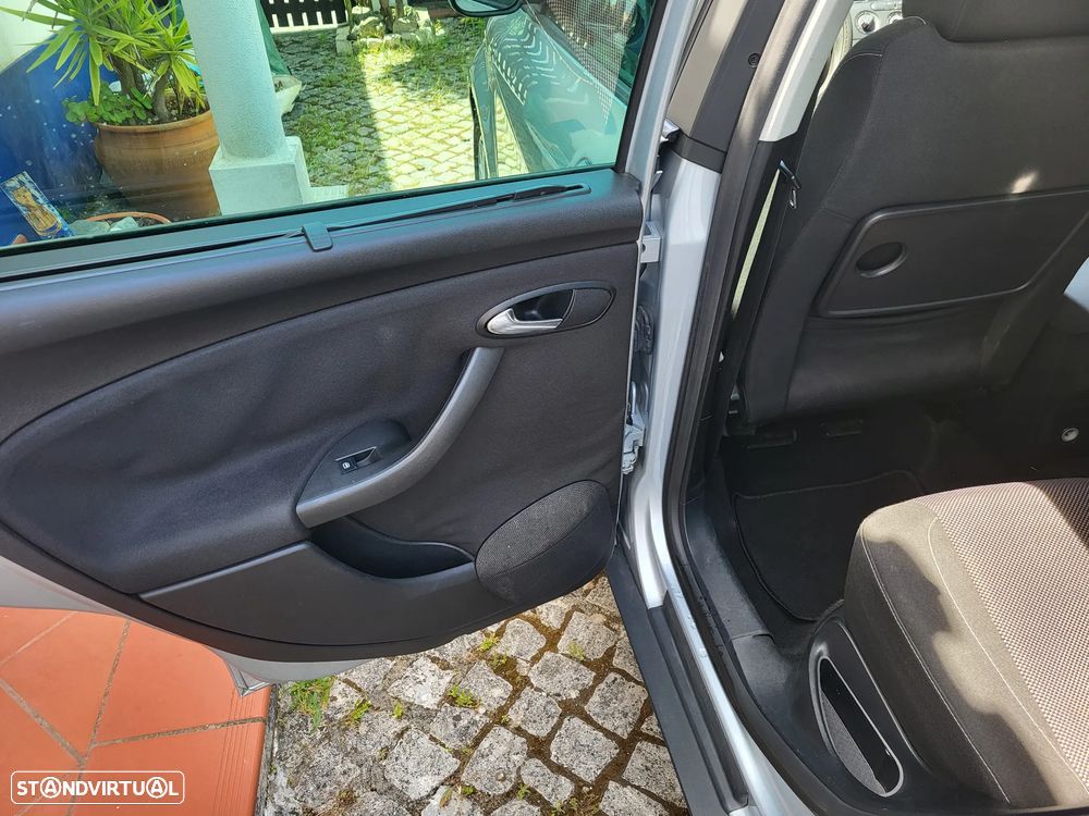 SEAT Altea 1.6 TDI Reference - 6