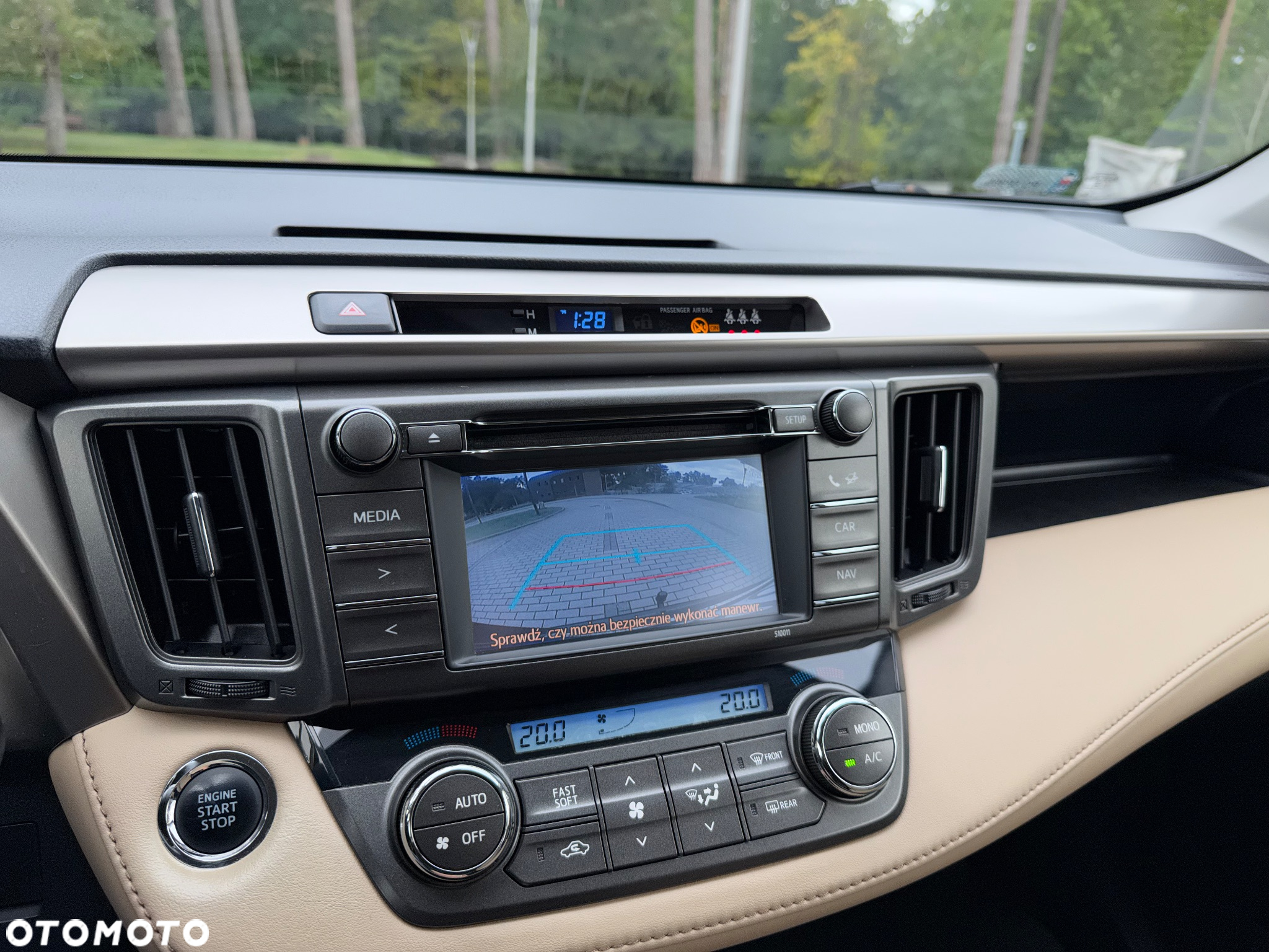 Toyota RAV4 2.0 D-4D Prestige - 11