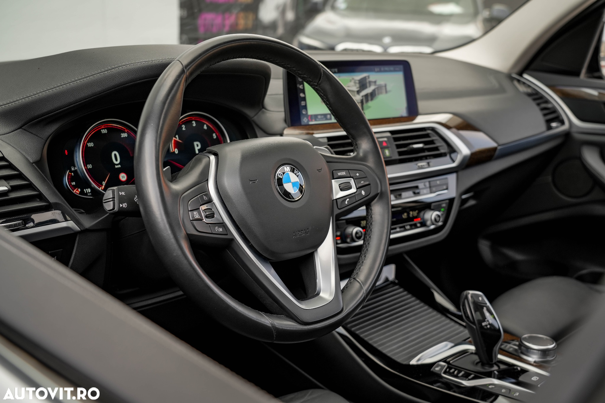 BMW X3 xDrive20i AT Luxury Line - 28