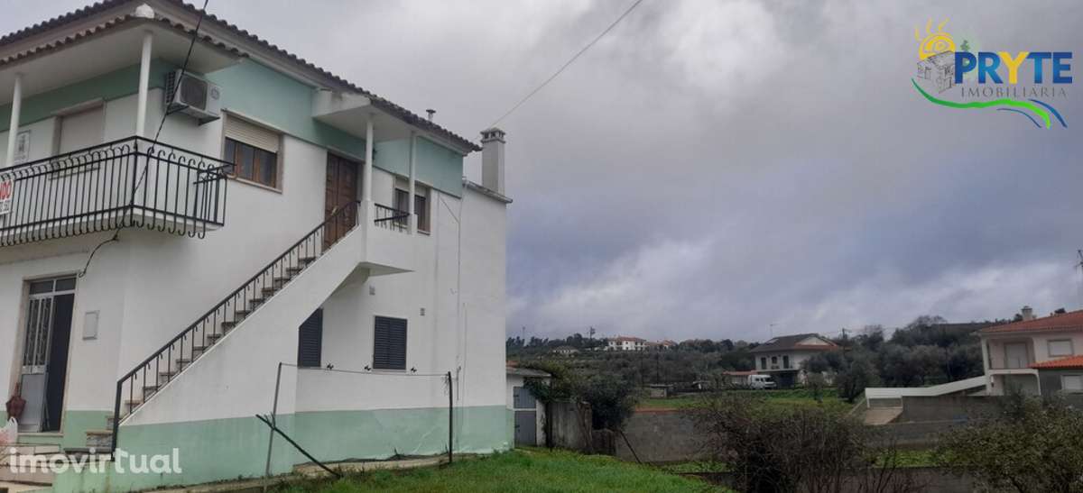 Moradia T4 com terreno - oportunidade única a 5 minutos da Sertã - Grande imagem: 2/27