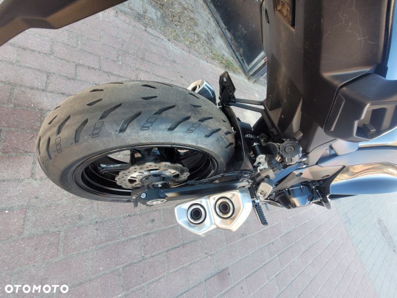 Kawasaki Ninja 1000 SX - 6