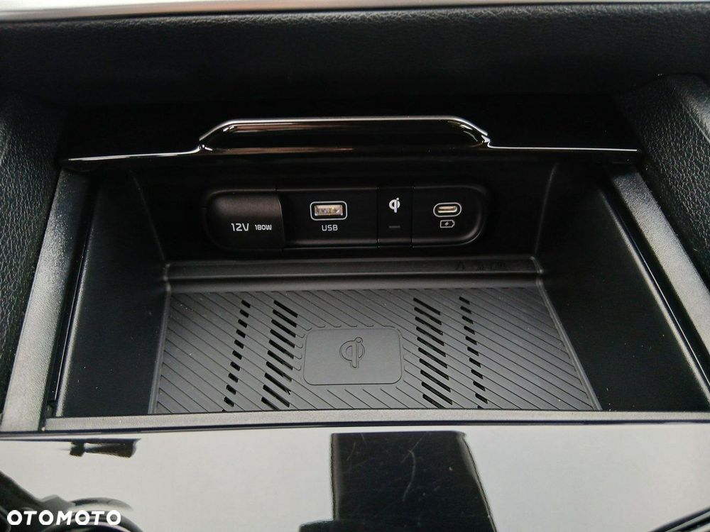 Kia Sportage 1.6 T-GDI HEV Business Line 2WD - 25