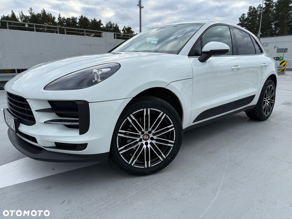 Porsche Macan - 2