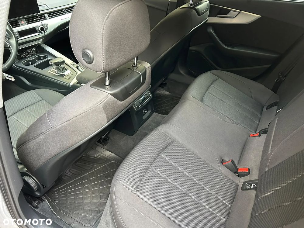 Audi A4 Avant - 14