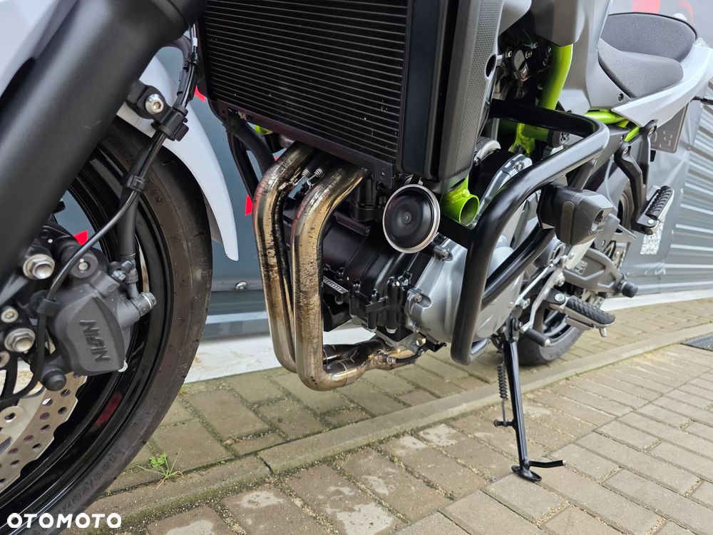 Kawasaki Z 650 - 15