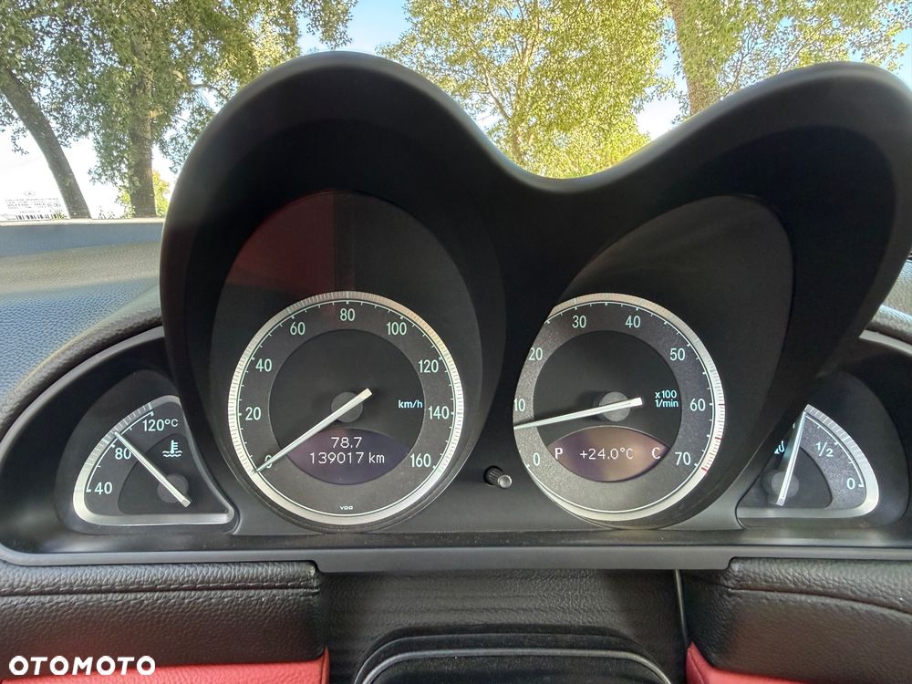 Mercedes-Benz SL 500 - 29