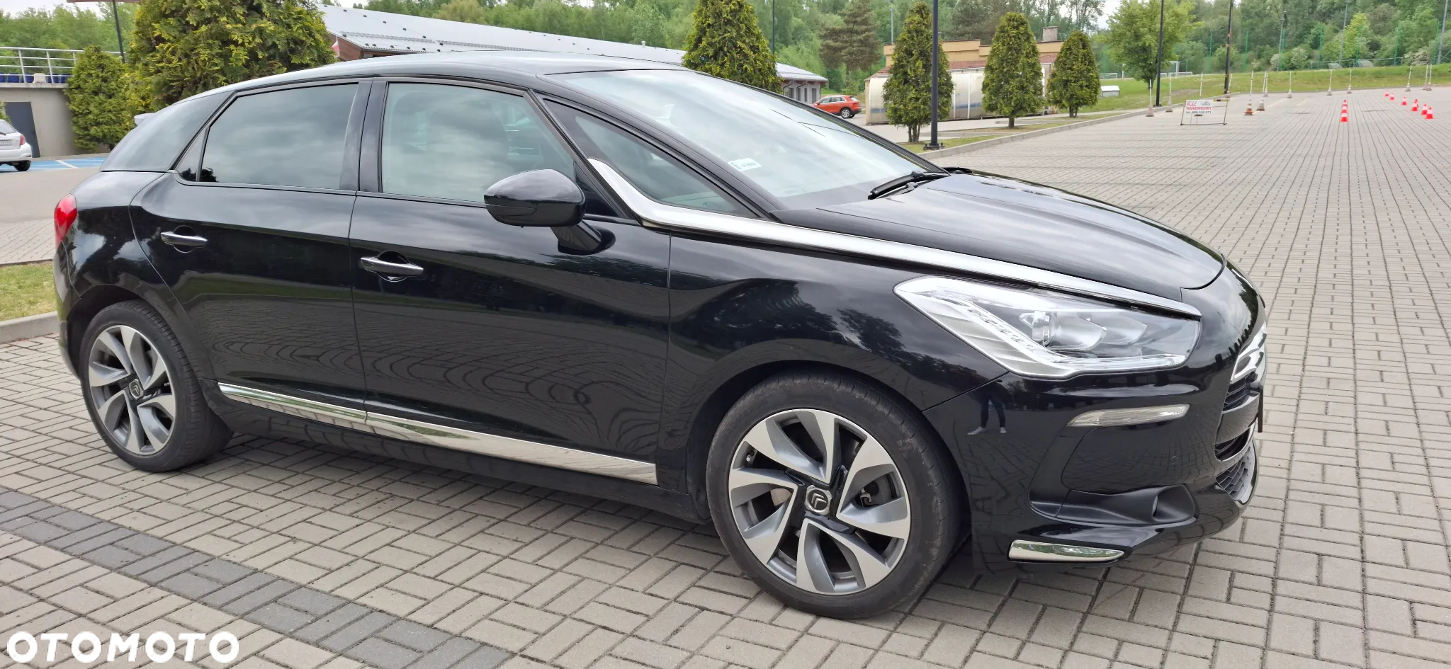 Citroën DS5 2.0 HDi SoChic - 4
