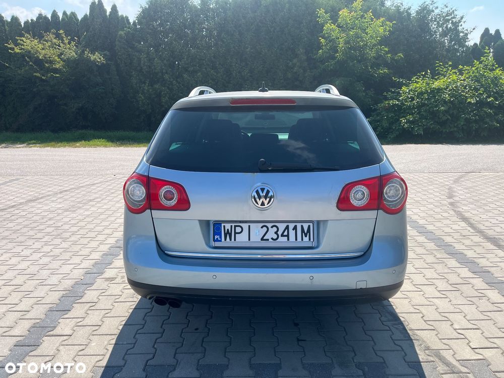 Volkswagen Passat 2.0 TDI DSG Highline - 6