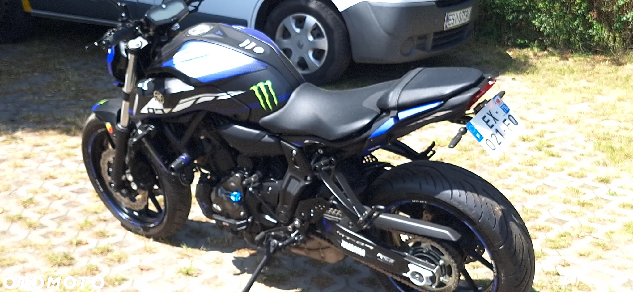 Yamaha MT - 8