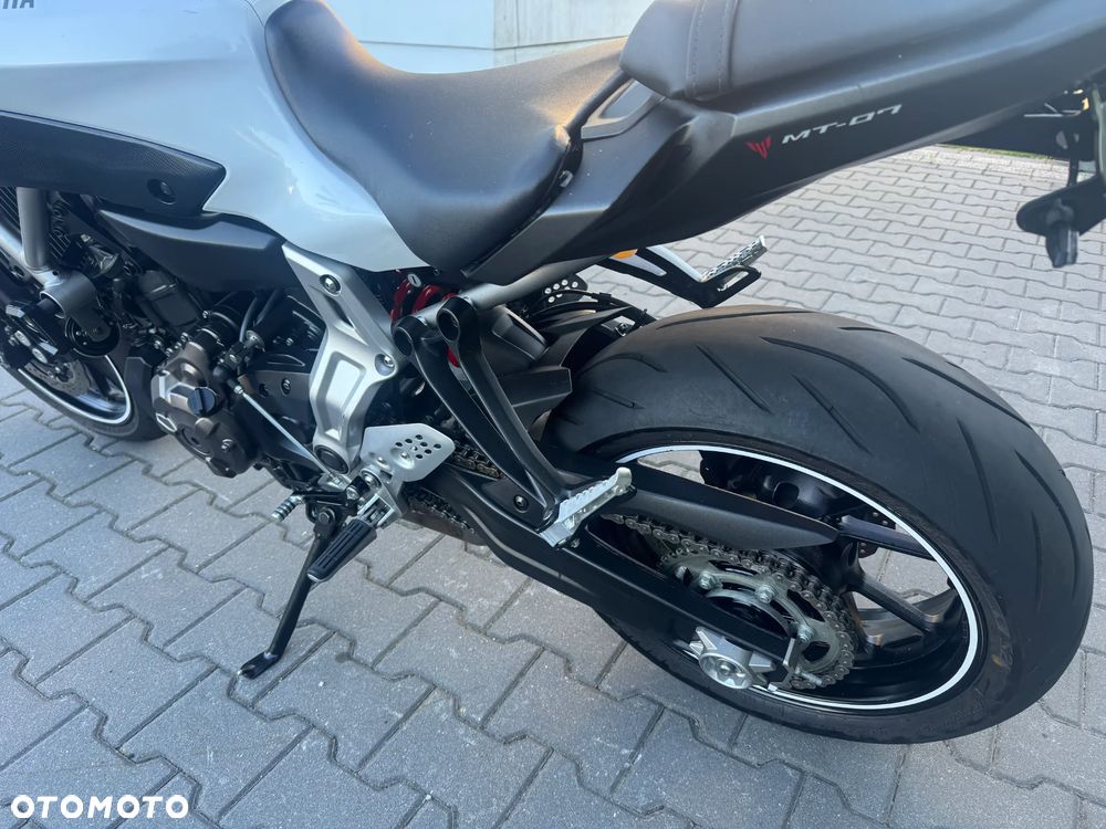 Yamaha MT - 26