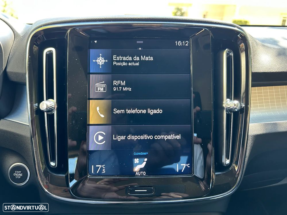 Volvo XC 40 2.0 D3 Momentum Plus Geartronic - 17