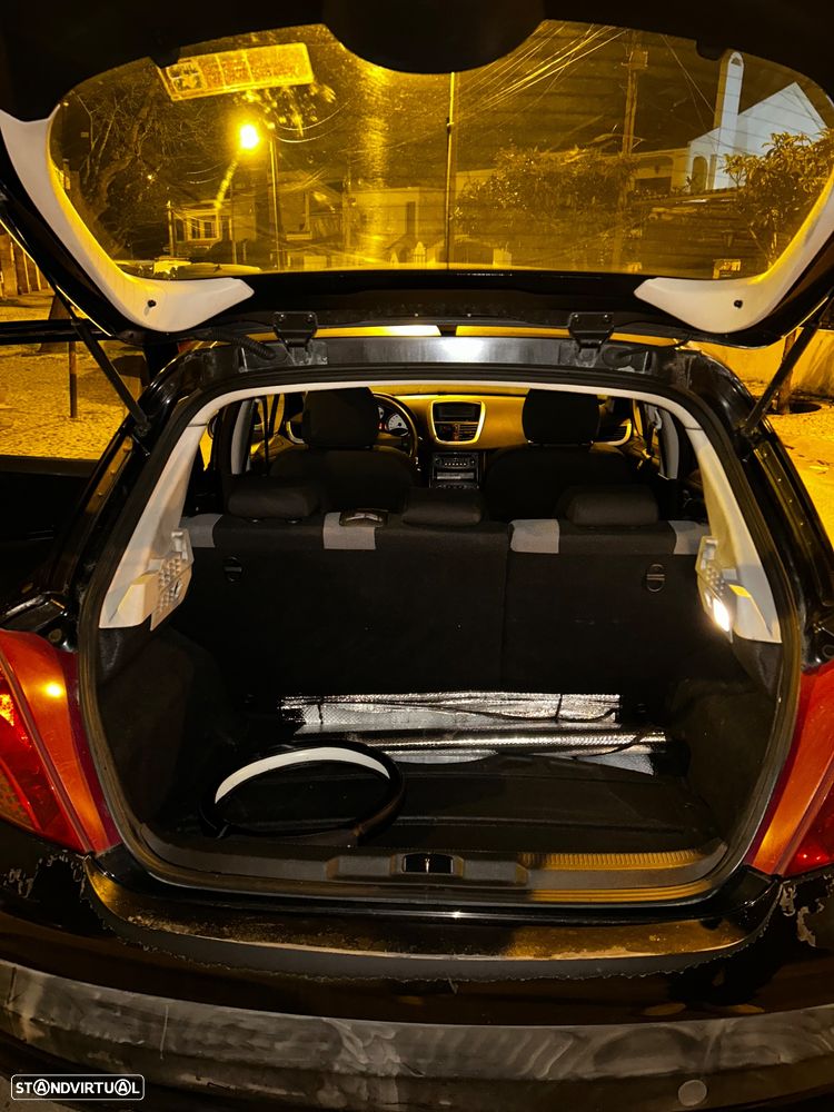 Peugeot 207 1.4 HDi Sport - 6