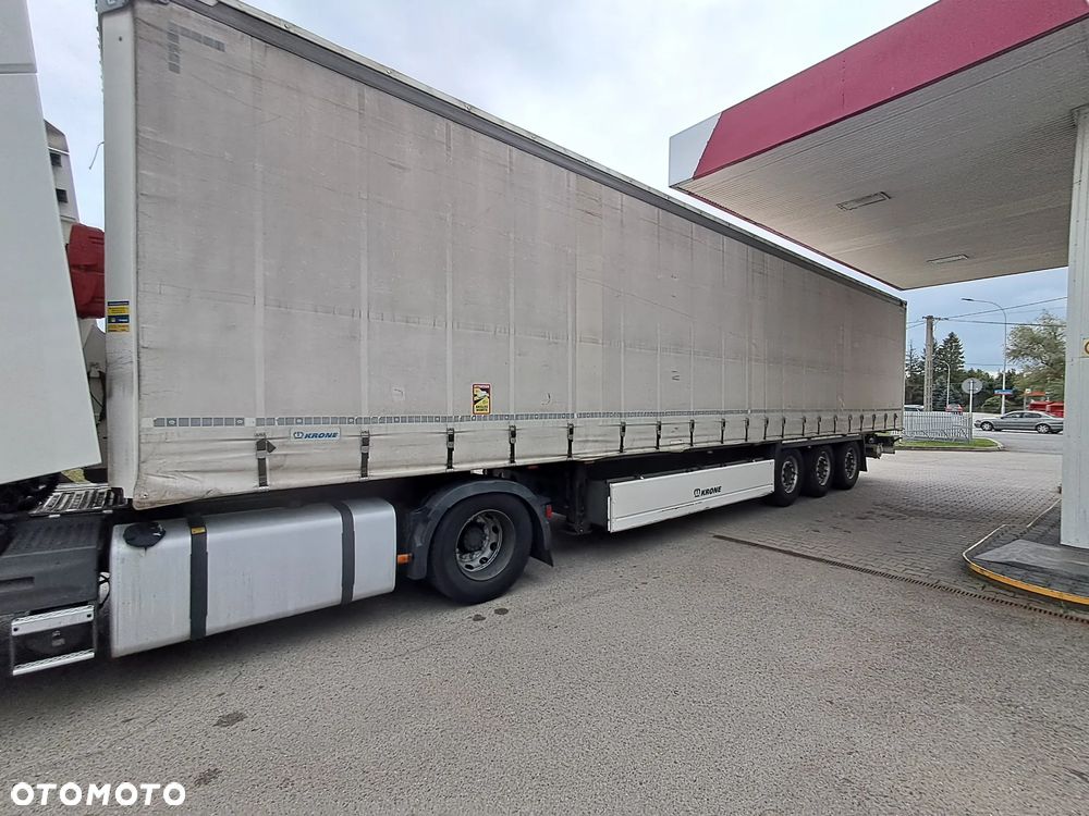 Krone SD STANDARD, DWIE OSIE PODNOSZONE - 1