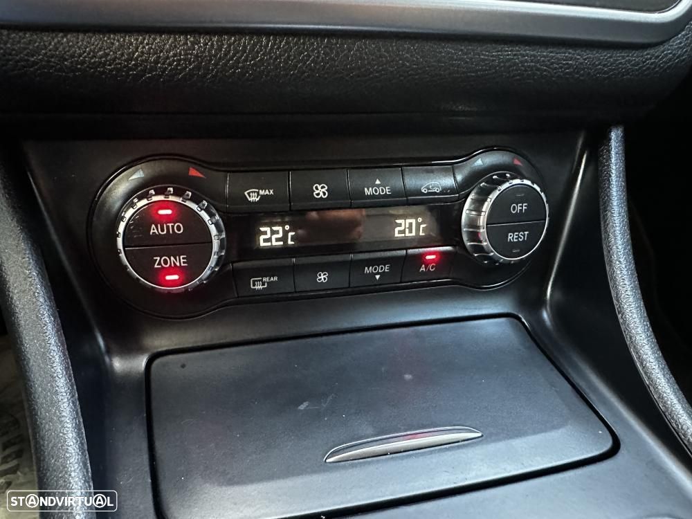 Mercedes-Benz GLA 220 CDI 7G-DCT AMG Line - 35