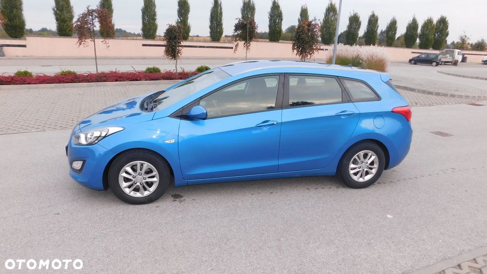 Hyundai i30 1.6 Comfort - 23