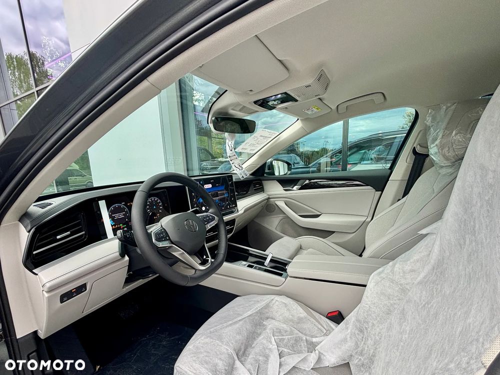 Volkswagen Passat Variant 1.5 TSI ACT mHEV Elegance DSG - 16