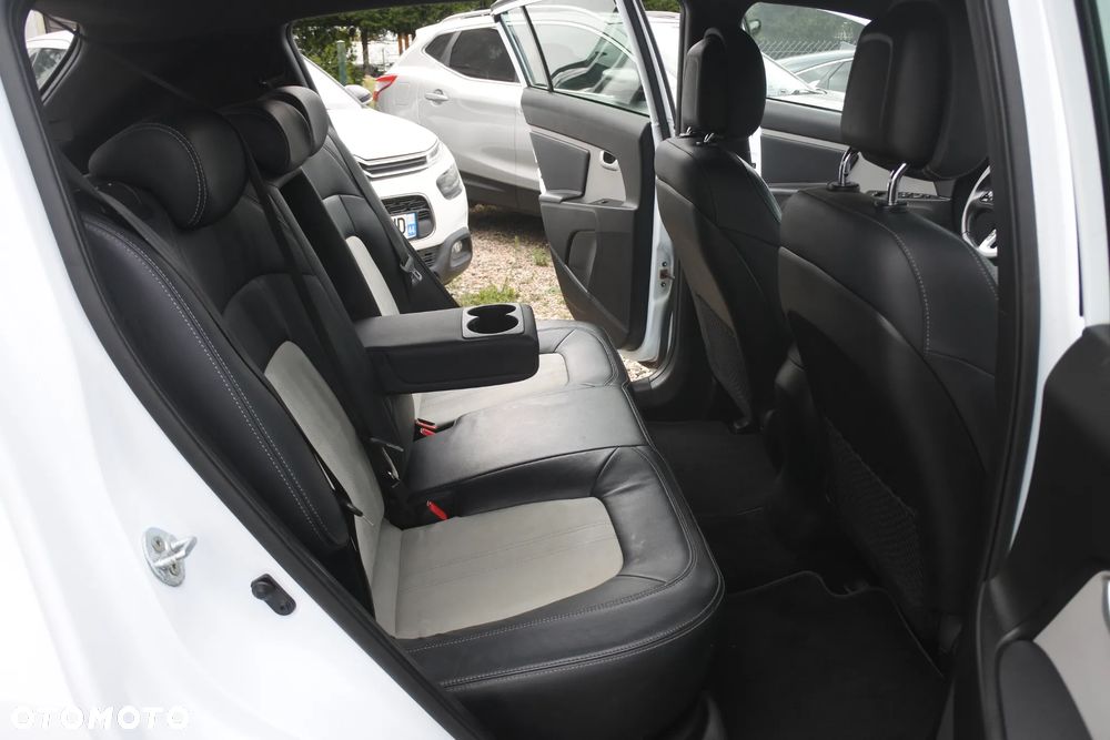 Kia Sportage 1.7 CRDI 2WD Vision - 9