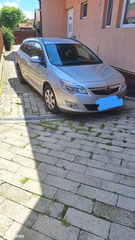 Opel Astra - 1