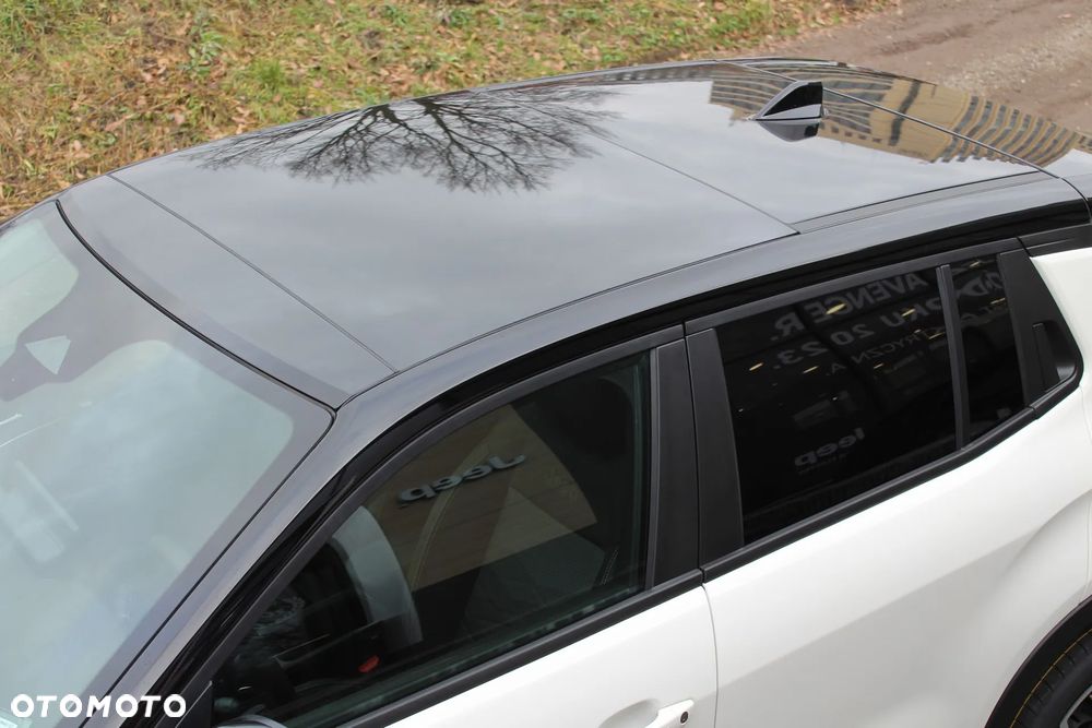 Jeep Avenger 1.2 T3 mHEV Summit FWD eDCT6 - 6