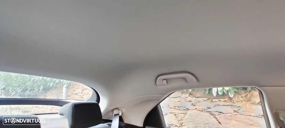 Honda Civic 1.8 Sport - 38
