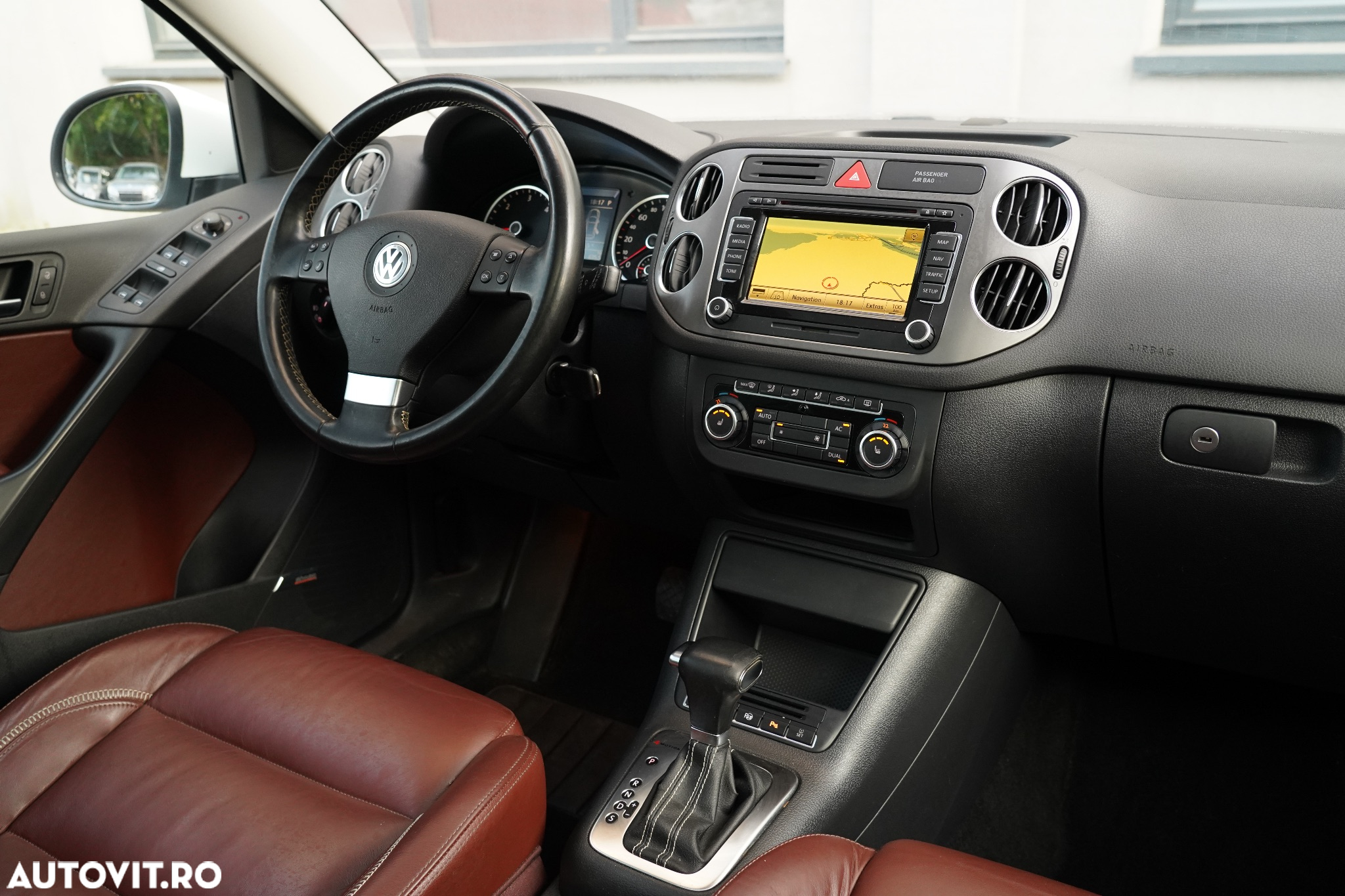 Volkswagen Tiguan 2.0 TDI 4Motion DSG Track & Style - 19