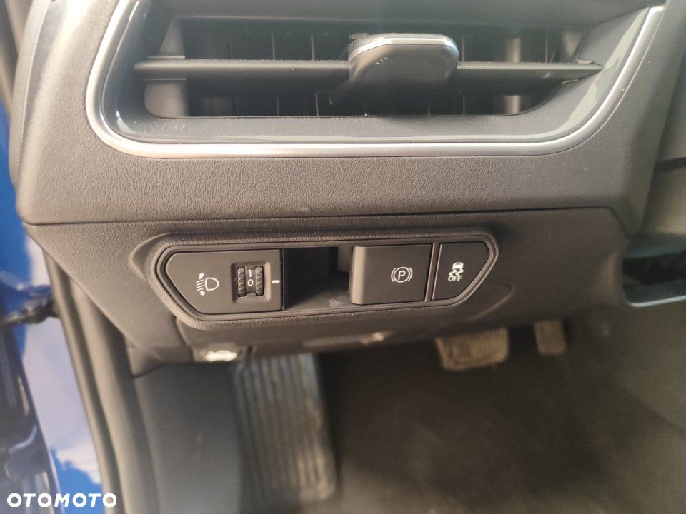 Kia K4 - 25