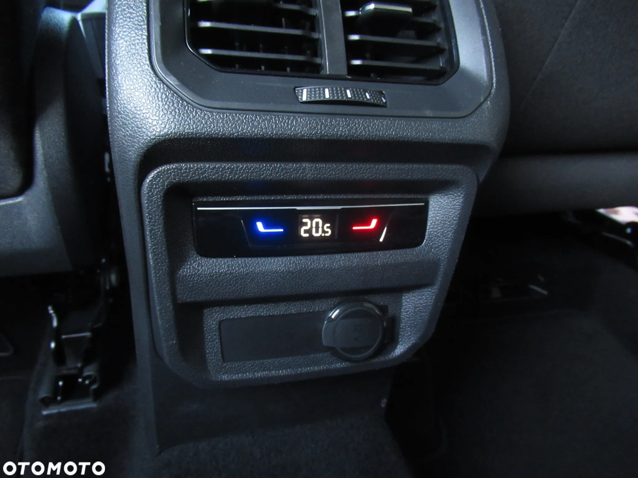 Volkswagen Tiguan 1.5 TSI EVO Life DSG - 31